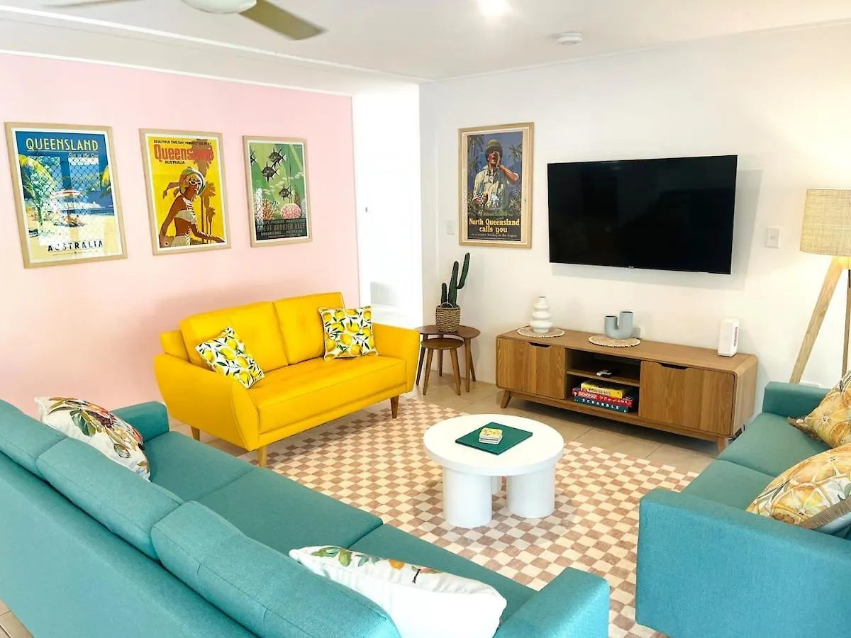 The Port Douglas Holiday House