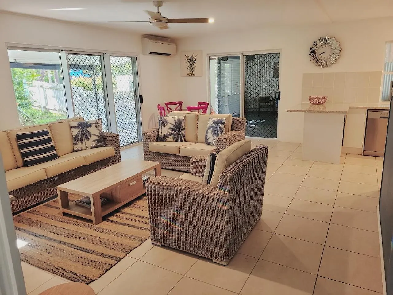 The Port Douglas Holiday House